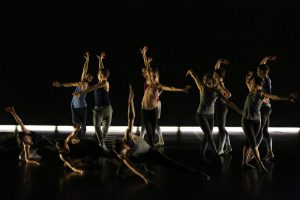 Dresden Frankfurt Dance Company. Metamorphers. Foto: Paolo Porto